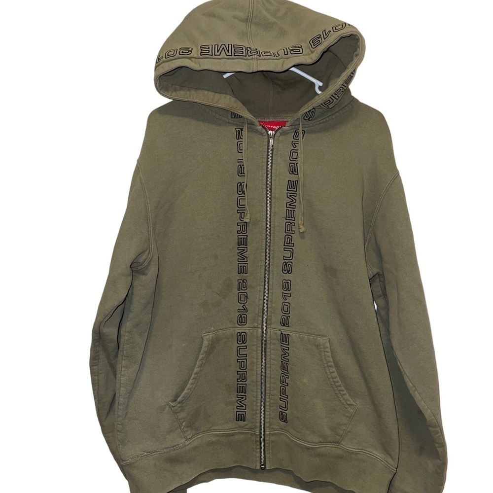 Supreme Man Sweatshirt Size L